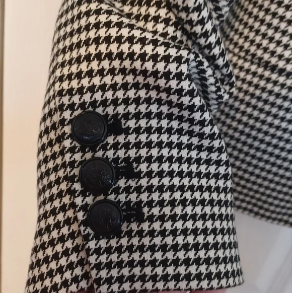 White House Black Market Jacket - Picture 4 of 10